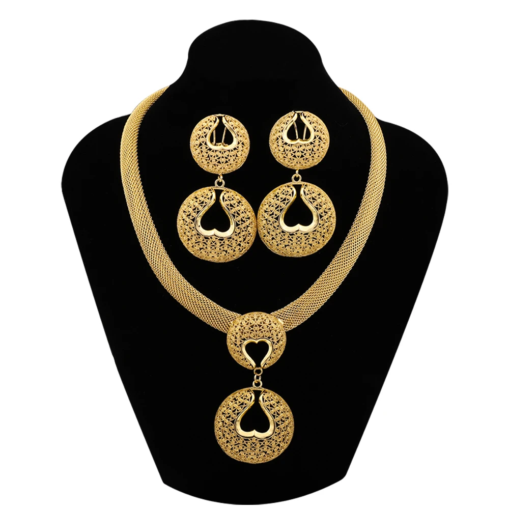 

Dubai Africa Gold Color Love Shaped Hollow Round Pendant Necklace Earrings Jewelry Set Women's Wedding Anniversary Party Gift