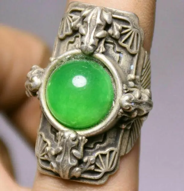 

3CM Marked Rare Old China Silver inlay Green Jade Dynasty Palace frog Hand Ring