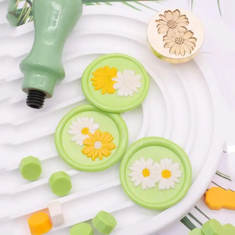 

Spring Daisy Stamp Sealing Wax 2.5CM DIY Copper Round Wedding Stamps Plant Flower Decor for Scrapbooking Greeting Gift Cards