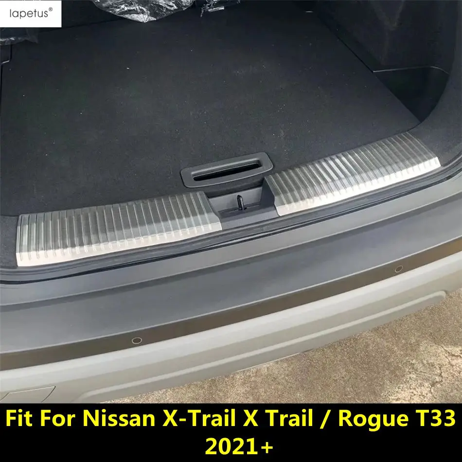 Защитная панель на порог заднего бампера для Nissan X-Trail X Trail / Rogue T33 2021 - 2024