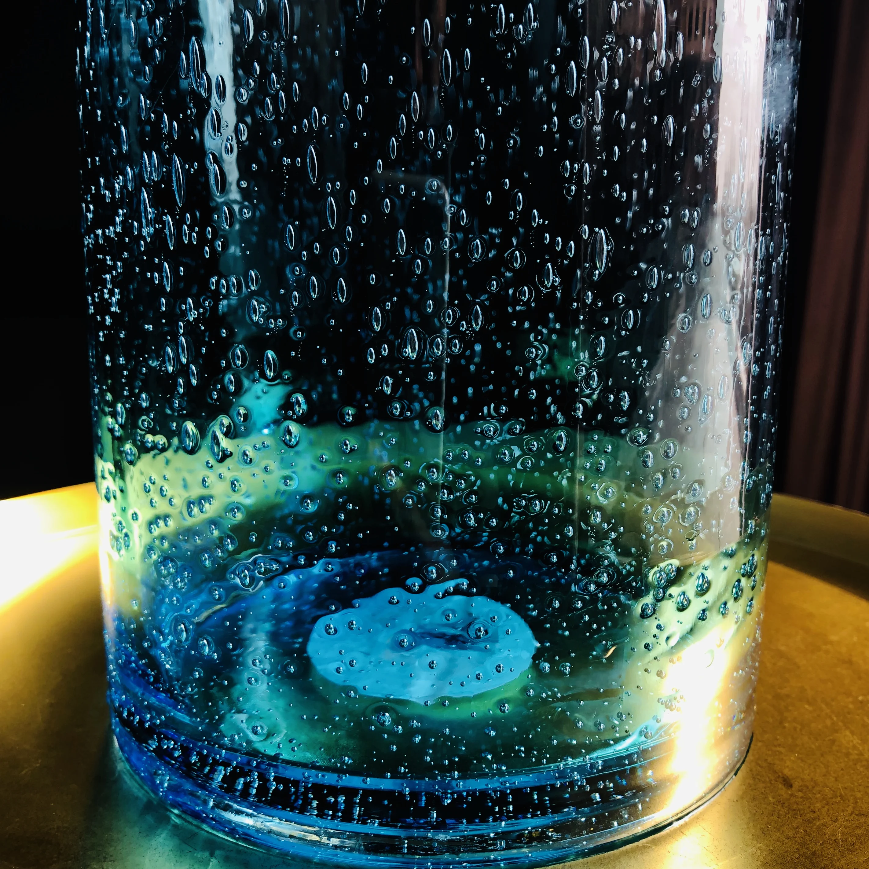 Искусственное дутое стекло оригинальный синий материал эстетически приятная