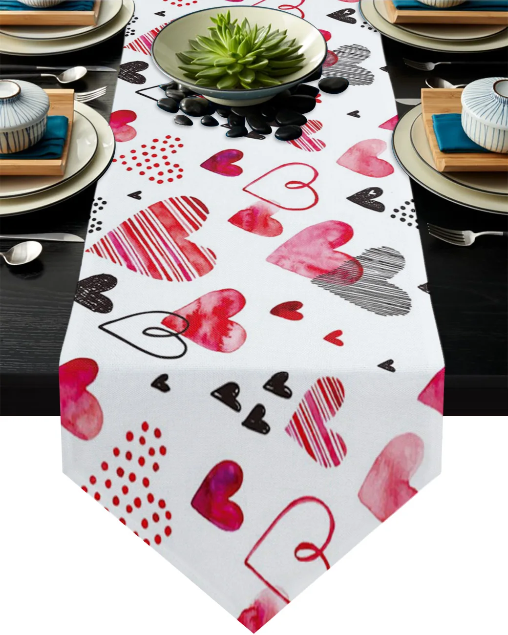 

Декоративная скатерть для сервировки стола с надписью «Love Card»