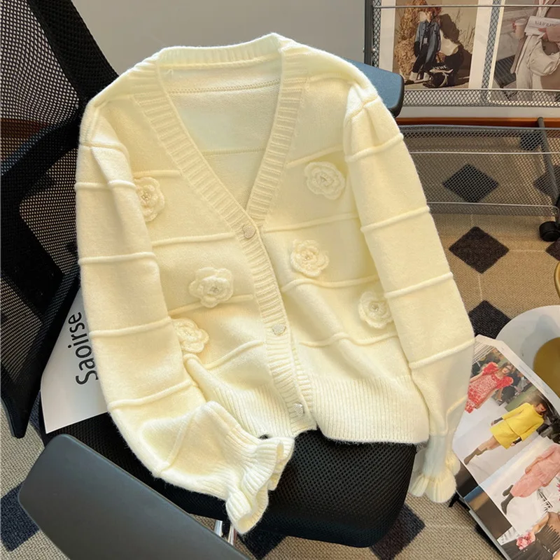 

Женский вязаный кардиган с объемными цветами, укороченный Кардиган с длинным рукавом и V-образным вырезом, модные шикарные джемперы для осени и зимы