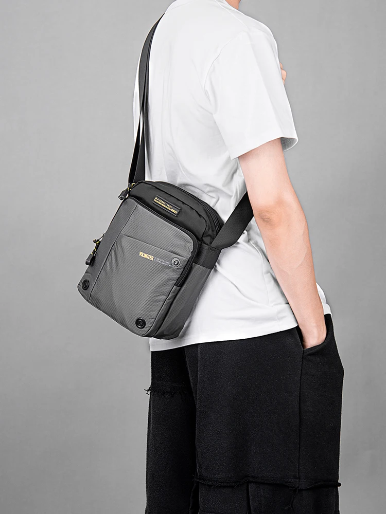 Volunteer Shoulder Bag for Men 2023 New Light Weight Commuter Fashionable Oxford Cloth Versatile Solid Crossbody Bags 1698-08