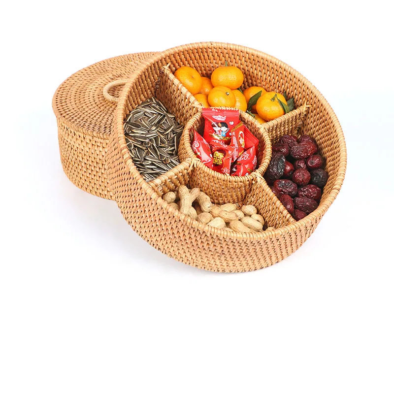 

Handwoven Basket for Candy Nuts Snacks Rattan Divider Storage Box with Lid Jewelry Storag Case Natural Rattan Box 5 Grid