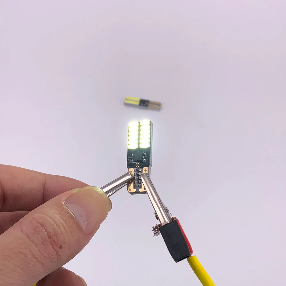 светодиодные 100 шт. T10 24 светодиода Canbus 4014 SMD LED 194 501 W5W внутреннее освещение