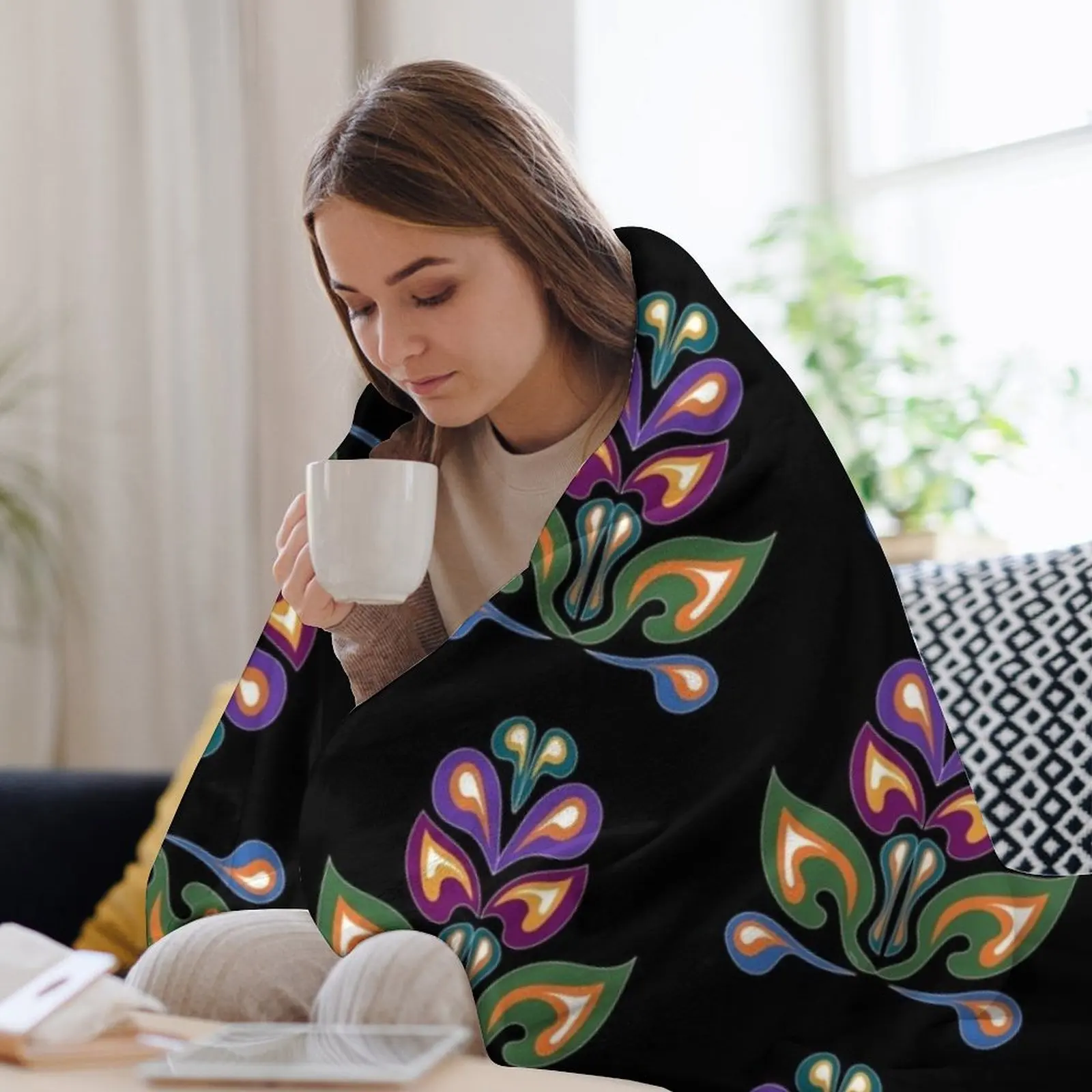 Фото Мягкое и комфортное одеяло Ojibwe Flowers Waabigwan WAWEZHI CANADA для чтения и просмотра телевизора №3