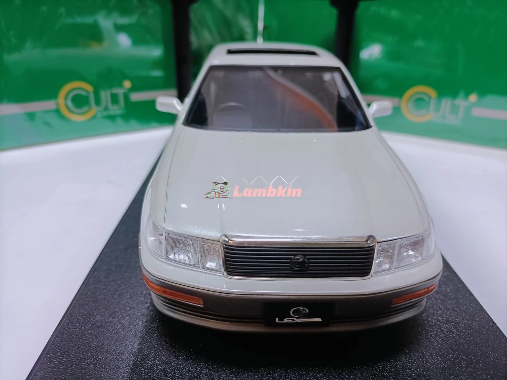 Культ 1:18 для toyot Lexus LS400 3 0 Edition белая лимузиновая модель классических старых