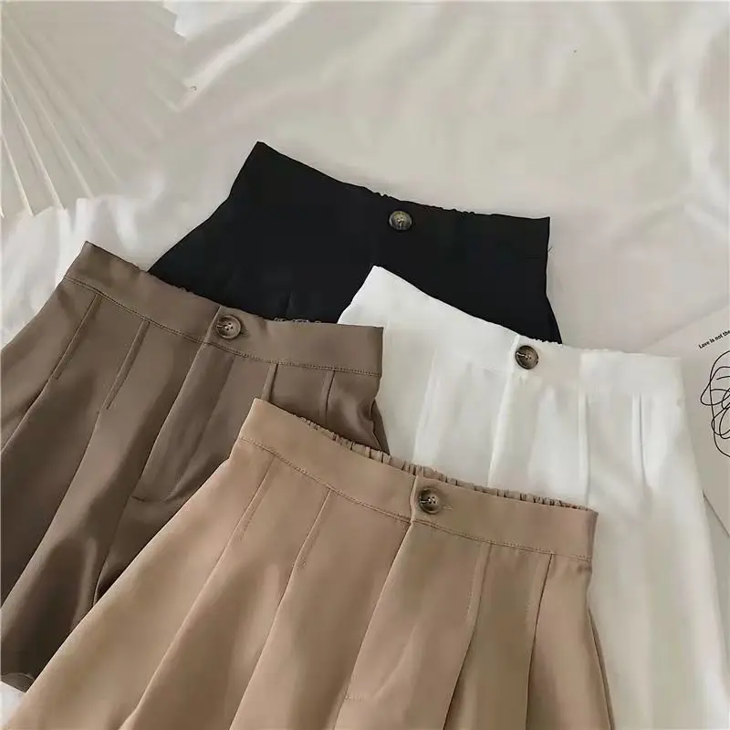 Summer Korean Fashion Shorts Women Simple Button Solid Color Folds High Waist Shorts Student Style Female Clothing Shorts y2k