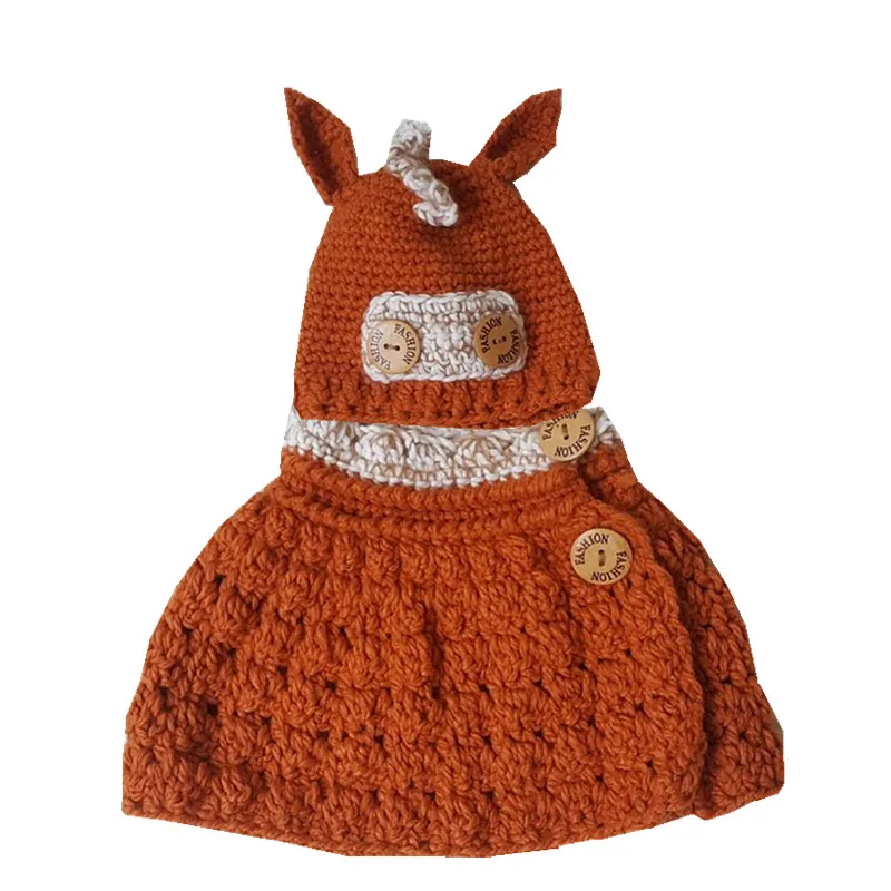 Рисунок 4 - Шапка ручной работы вязаная шерстяная