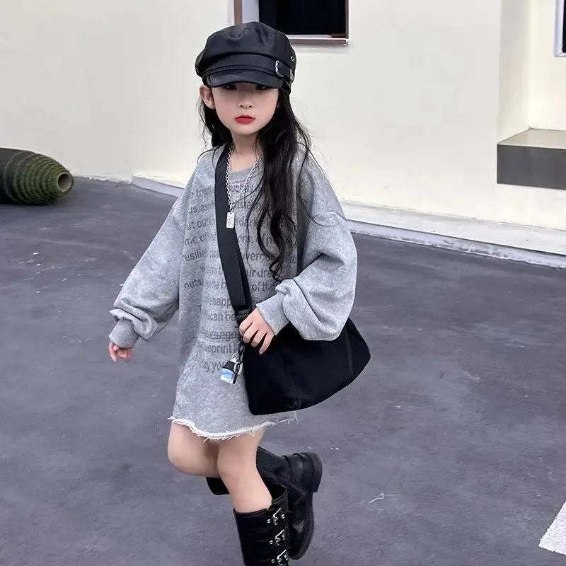 Платья для девочек детская одежда Новинка осени 2024 тонкое свободное