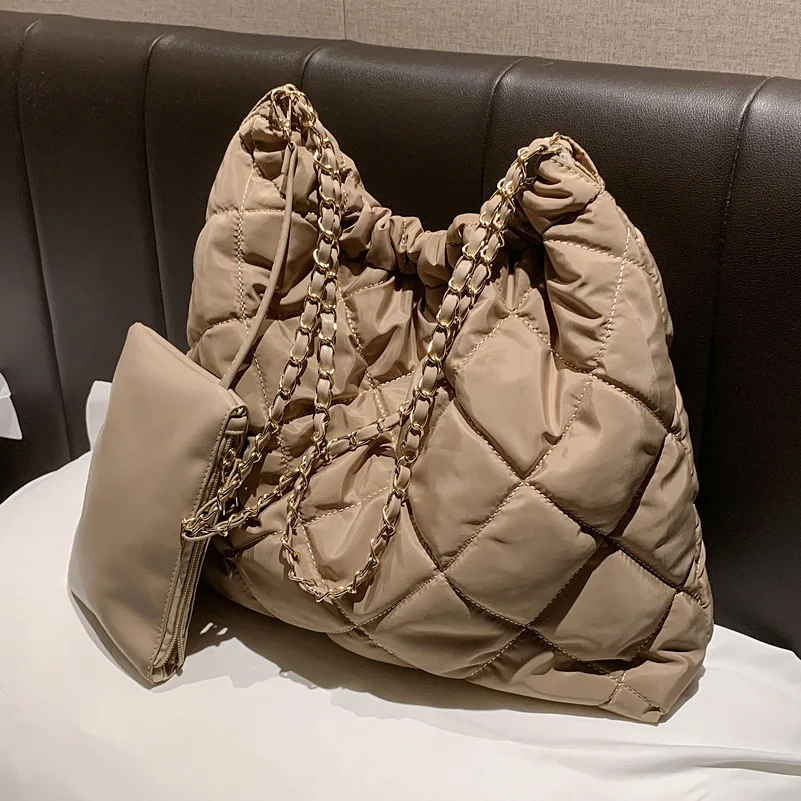 

New Female Casual Soft Surface Large Capacity Bag Women's Chain Crossbody Bag Single Shoulder Bucket Bag
