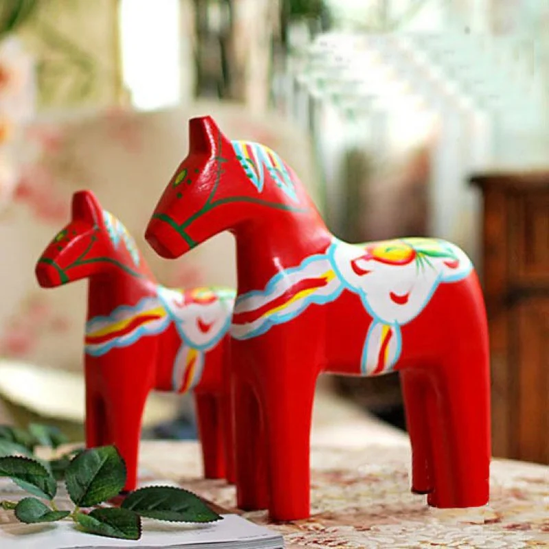 

Wooden Crafts Animal Decoration Nordic Sweden Dara Trojan Painted Red Horse
