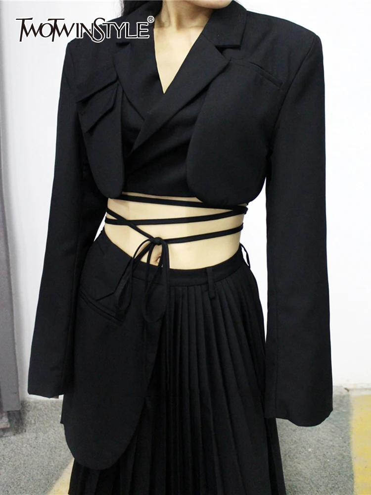 

Женский блейзер TWOTWINSTYLE, черный весенний блейзер с отложным воротником и длинным рукавом, однотонный тонкий сексуальный Блейзер, Женская ко...