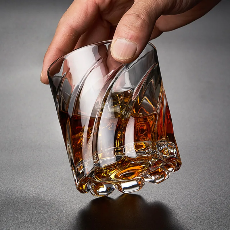 

Rotating 18 Seconds Cup Creative Whisky Glass Tumbler Crystal Glass Foreign Wine Cups Household 350ML Party Night Bar Beer Glass