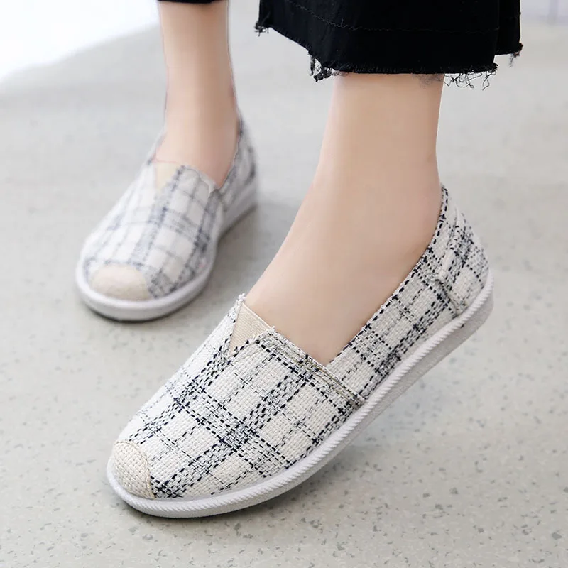 

Old Beijing Cloth Casual Shoes women's Slip-On Lazy Leisure Outdoor Footwear Female Flat Casual Canvas Shoes
