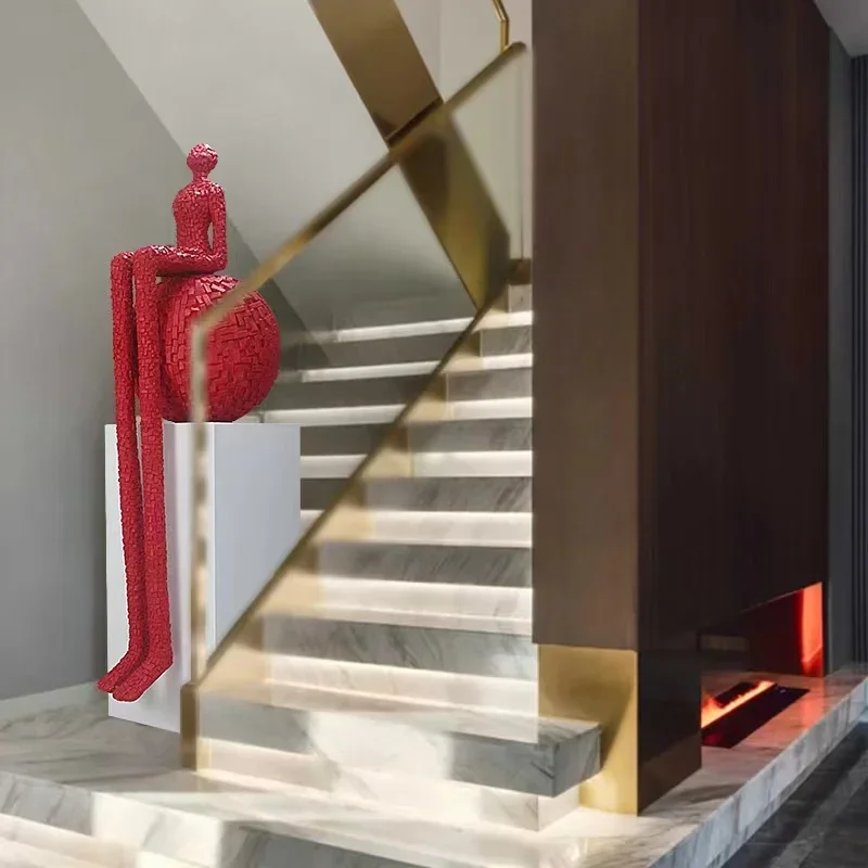 Полосатые строительные блоки красины на длинных ногах напольные украшения