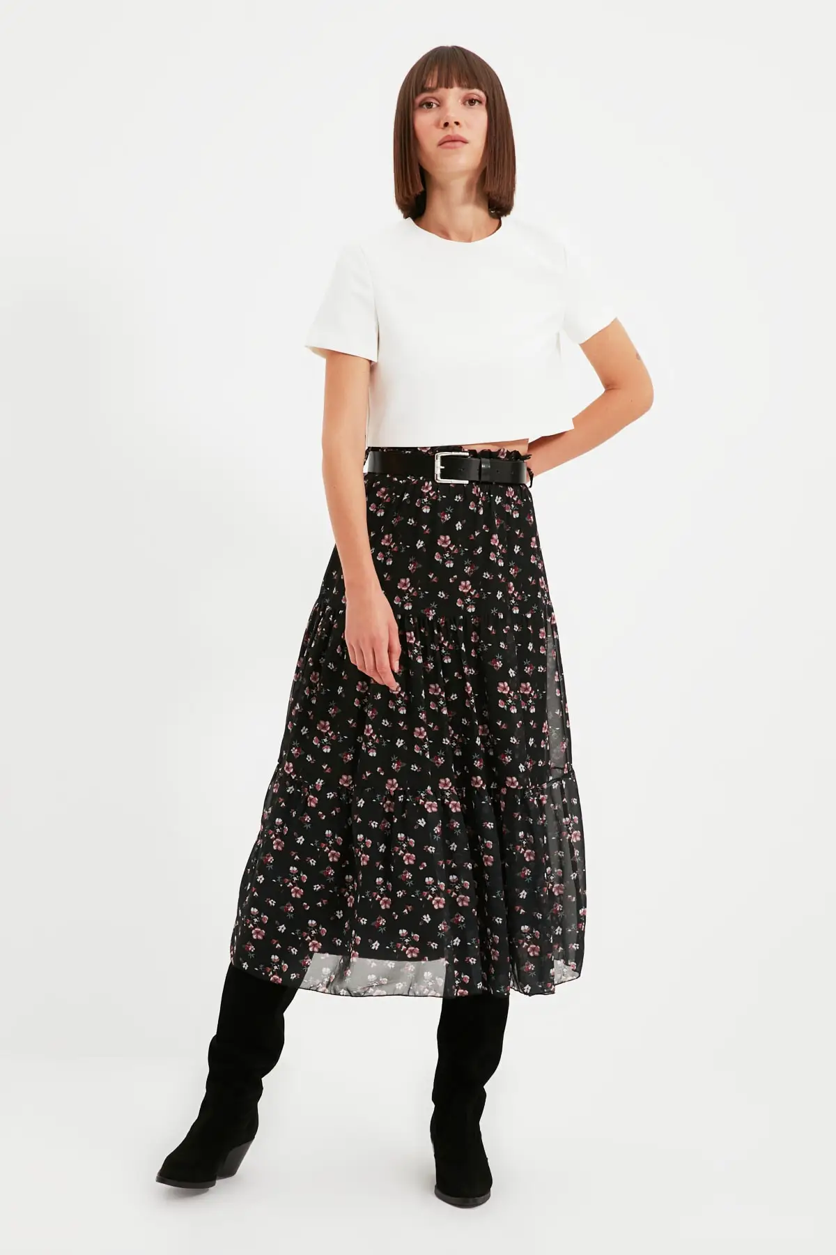 Trendyol Arched Hem TWOAW22ET0179