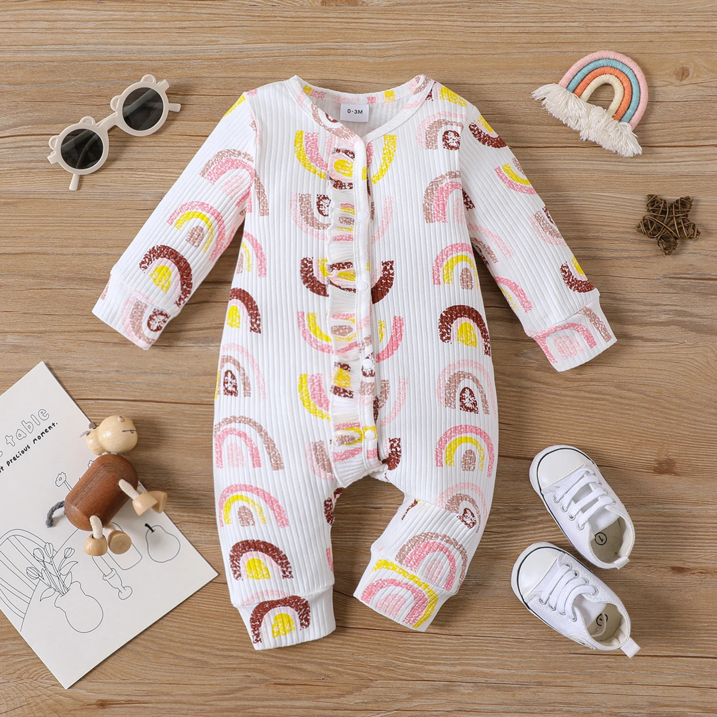 

PatPat Baby Girl Allover Rainbow Print Ribbed Ruffle Trim Long-sleeve Jumpsuit