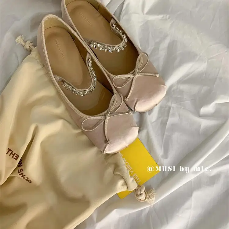 Корейская обувь с бантом женская элегантные женские балетки 2024 платье Modis