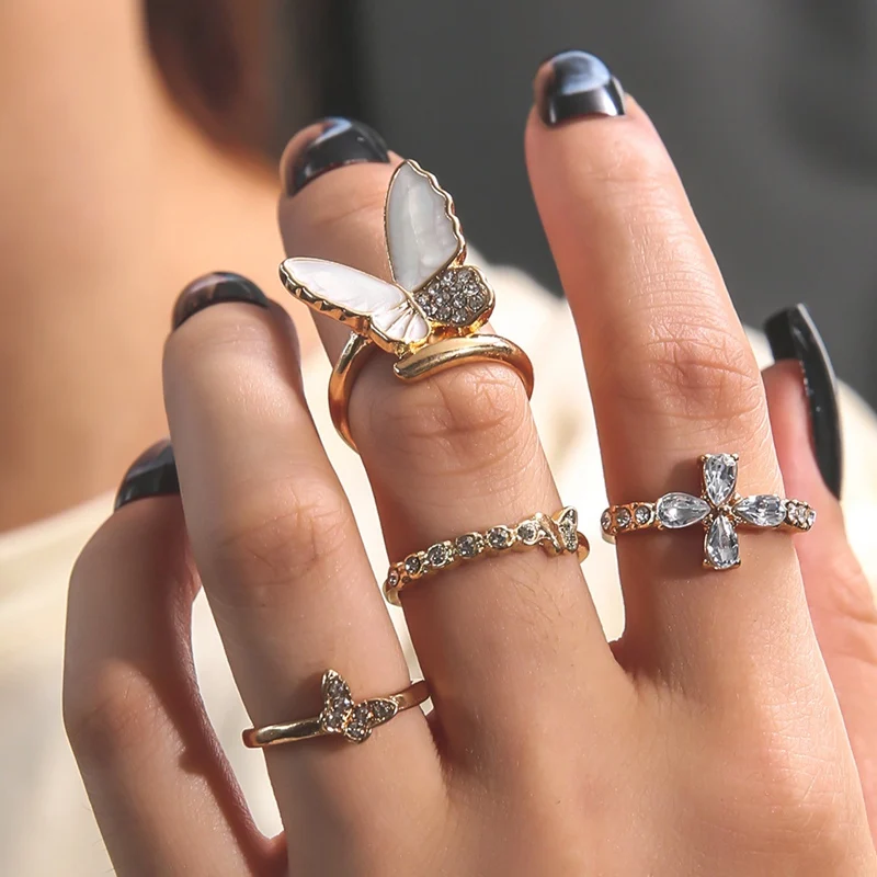 

Vintage Bohemian Butterfly Gold Color Ring Sets Zircon Flower Leaf Moon Heart Knuckle Finger Rings Women Girl Trend Jewelry Gift