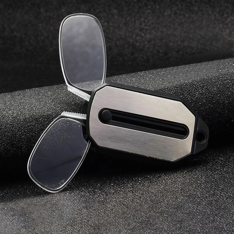 

Unique Designed Portable Mini Glasses Practical Retractable Eyeglass Keychain Myopic And Old People Daily Essential Equipment