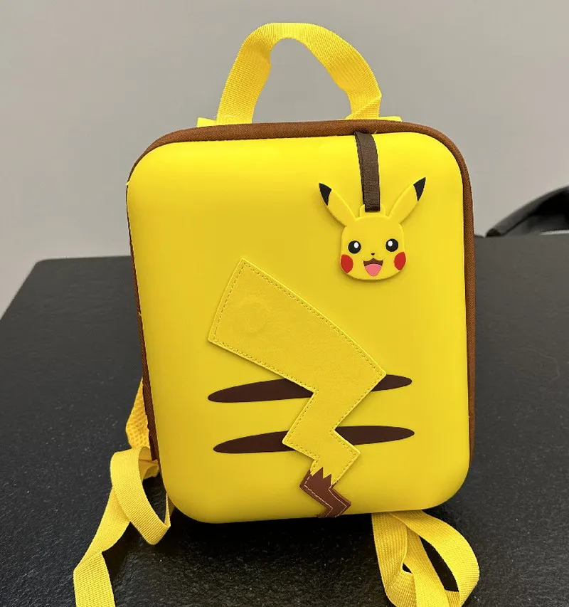 Фото Новый рюкзак Pokémon Kawaii Pikachu, школьная сумка с мультяшным дизайном, маленький размер, жесткий корпус, легкий, для путешествий, активного отдыха и повседневного использования. №2