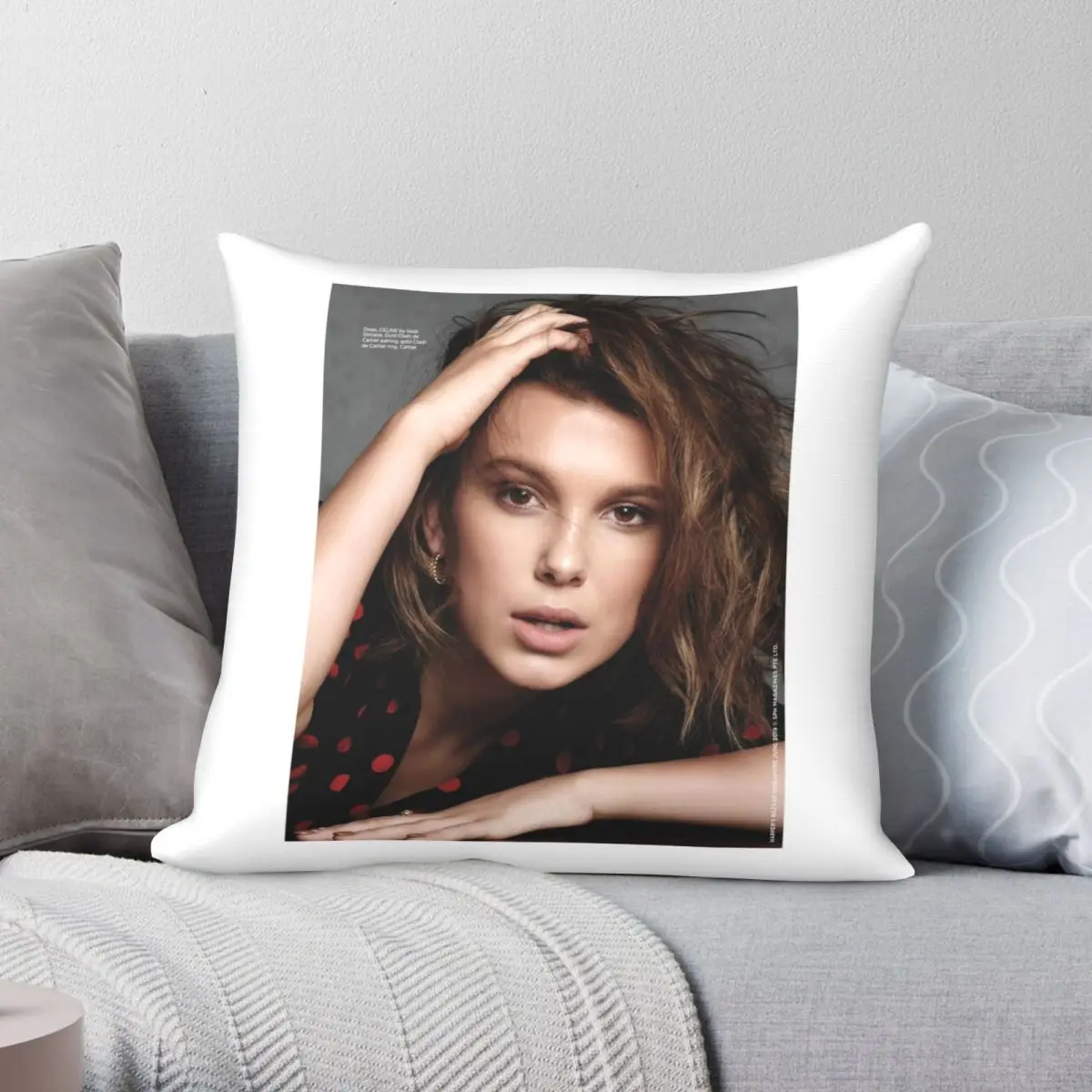 

Millie Бобби коричневая Подушка Чехол из полиэстера льняная бархатная креативная Декоративная Подушка на молнии