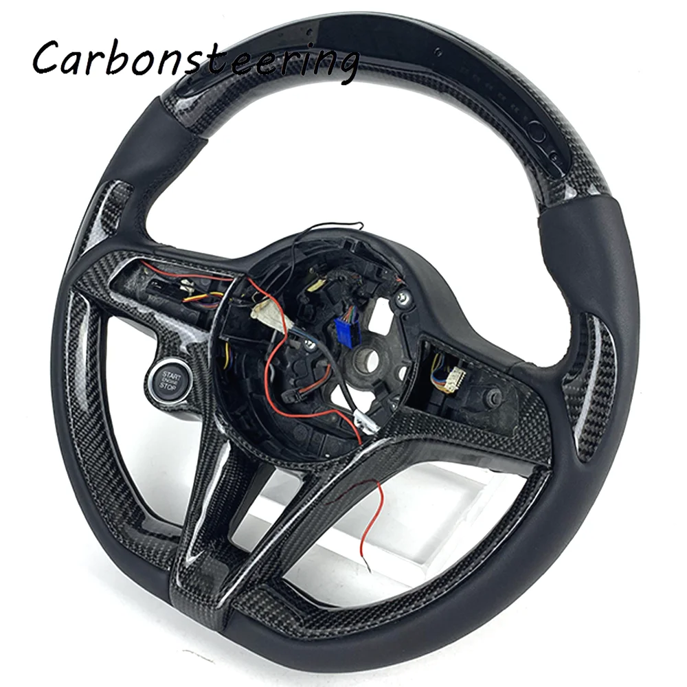 e akcesoria samochodowe do Alfa Romeo 2014-2017 Giulia Stelvio Dostosowana kierownica z włókna węglowego Możliwość dostosowania wyświetlacza