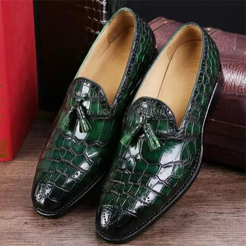 

New Loafers Men Shoes PU Solid Color Fashion Business Casual Party Daily Crocodile Pattern Tassel Breathable Dress Shoes