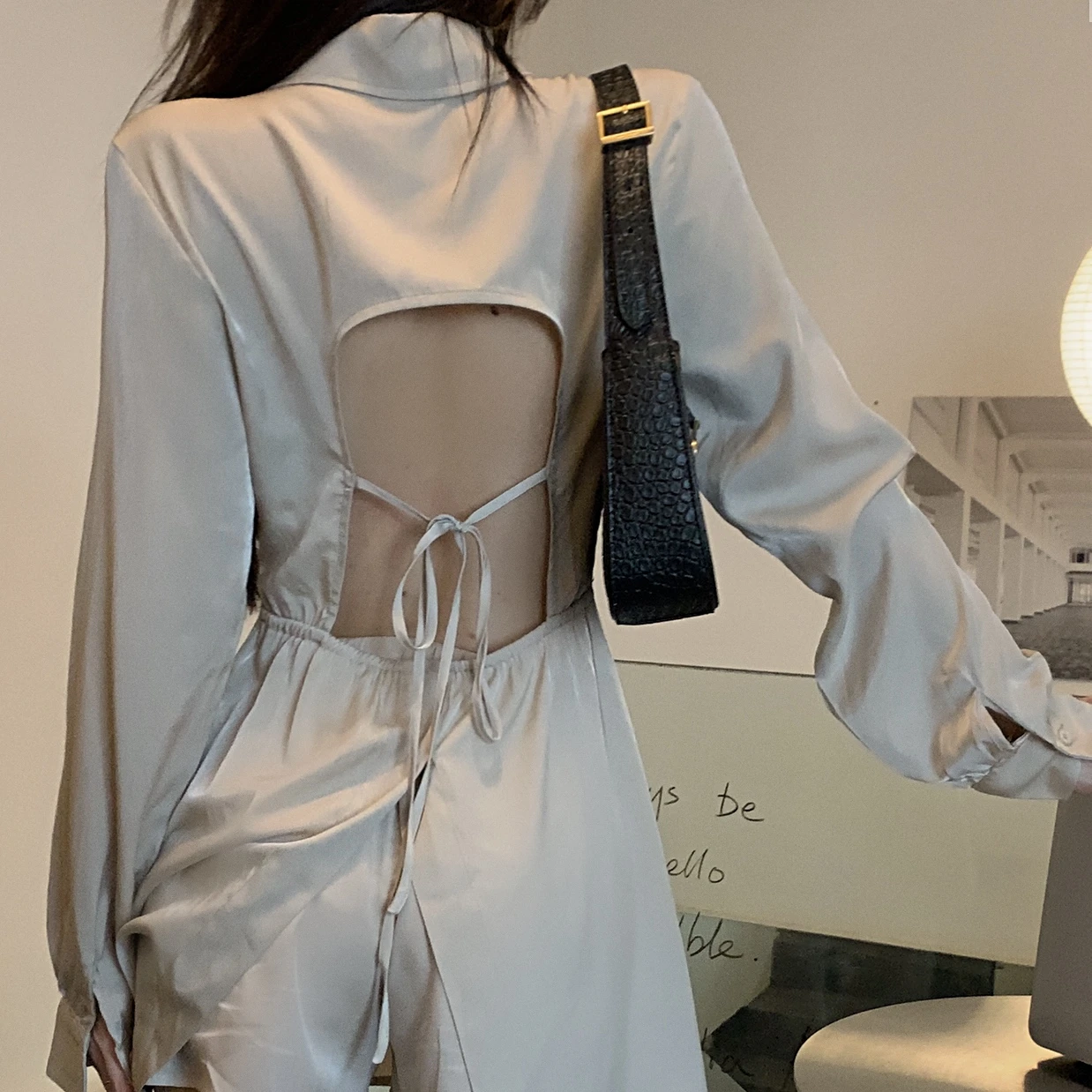 

High-quality French-style Waistless Backless Long-sleeved Shirt Women's Summer Suit Casual Wide-leg Shorts 2-piece Set