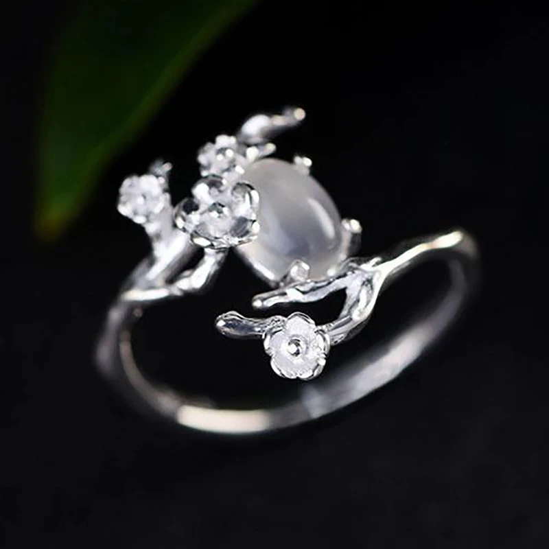 

New Silver Original Design Inlaid Moonlight White Chalcedony Plum Opening Adjustable Women's Ring To Send A Friend Gift