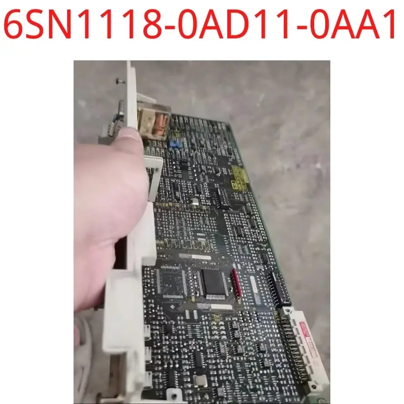 

Подержанный Siemens 6SN1118-0AD11-0AA1 SIMODRIVE 611-A подключаемый блок управления замкнутой петлей, 1 ось, проверка ОК