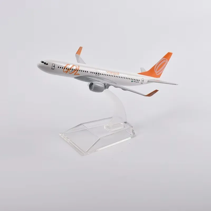 Масштаб 1/400 модель самолета из сплава 767 16 см B737 Gore Brazilian Airlines с подставкой