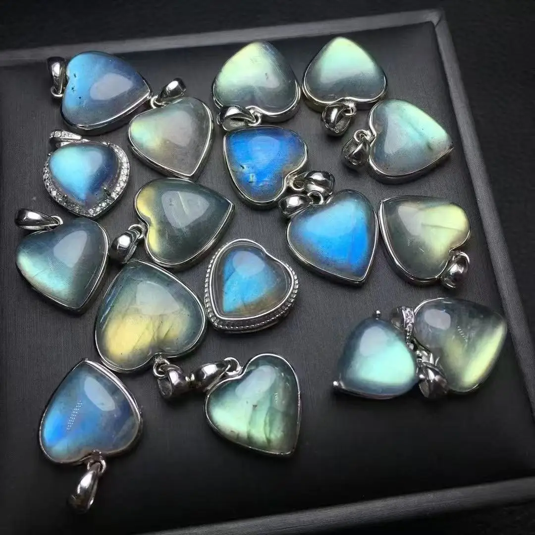 Цельный кулон в форме сердца из серебра 925 пробы с инкрустацией натурального