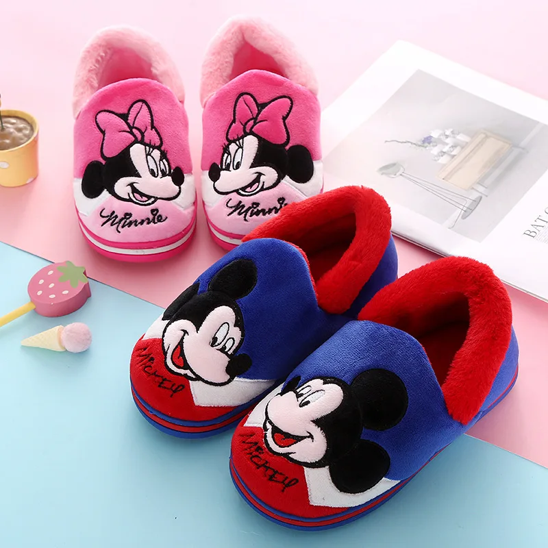 

Детские хлопковые тапочки Disney с Микки, зимняя домашняя обувь для мальчиков и девочек, тапочки для родителей и детей, нескользящая хлопковая ...