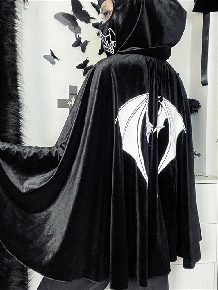 

Vintage Gothic Halloween Dark Wind Bat Wings Embroidered Top Harajuku Long Strappy Cloak 2022 New Autumn Women's Clothing Jaket