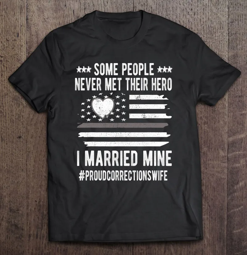 

Футболка мужская с флагом США, тонкая Серебристая рубашка с принтом гордых исправлений, жена, муж, одежда для мужчин