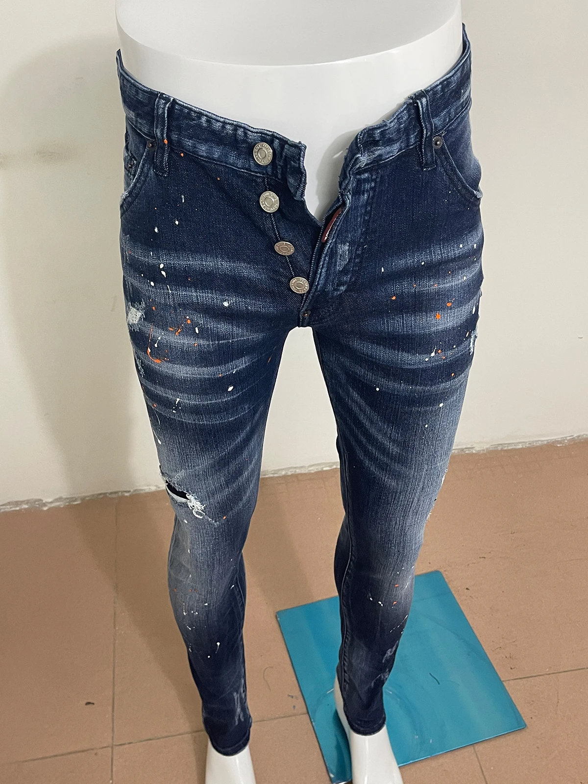 2023 new year jeans D2 jeans men wash small foot tide patch holes paint points slim casual