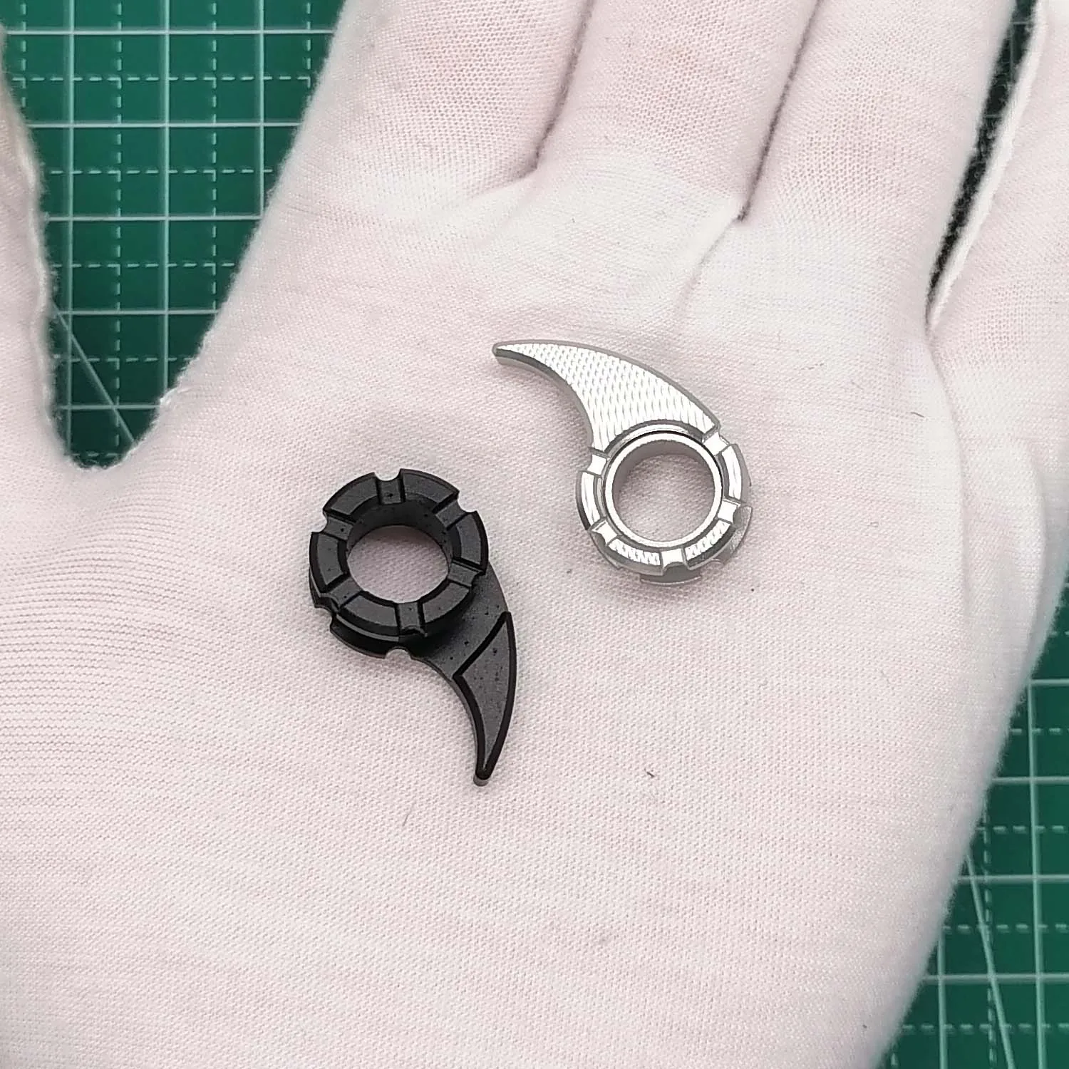 

Быстроразъёмная пряжка для ножей Spyderco из алюминиевого сплава