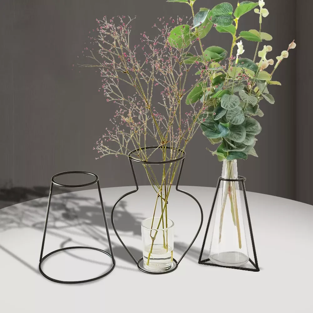 

Retro Iron Line Flowers Vases Nordic Home Decoration Metal Plant Holder Nordic Styles Iron Dried Flowers Vase Room Home Decor
