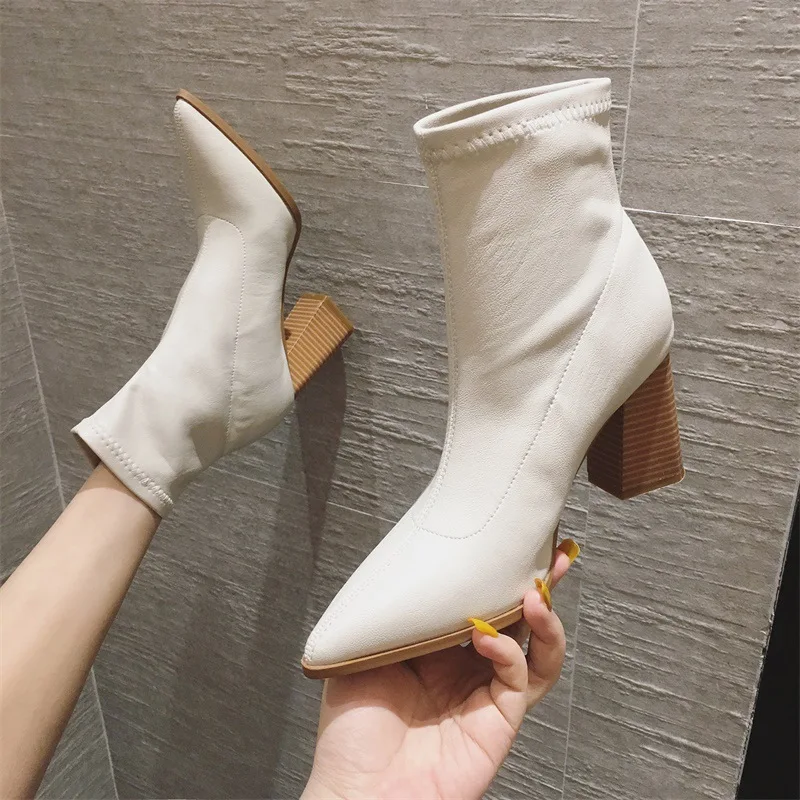 

Женские ботинки с острым носком, на высоком каблуке, из ПУ кожи