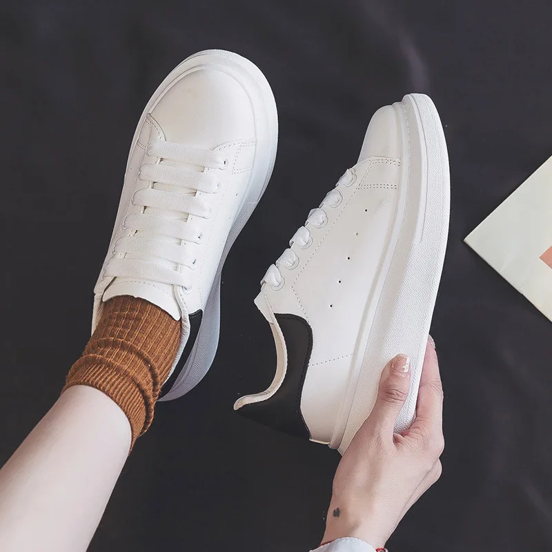 Couple Ins Small White Shoes Men Women Vulcanized Shoes 2023 New Student Skate Shoes Fashion Thick Bottom Increased Casual Shoes