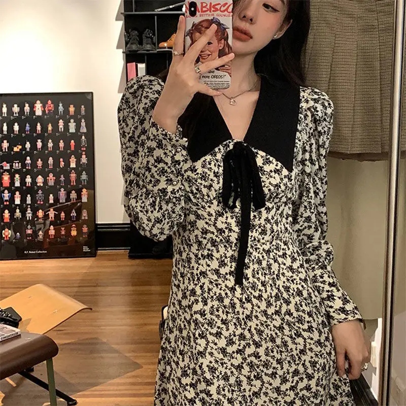 Мини-платье женское с цветочным принтом элегантное праздничное мягкое весеннее