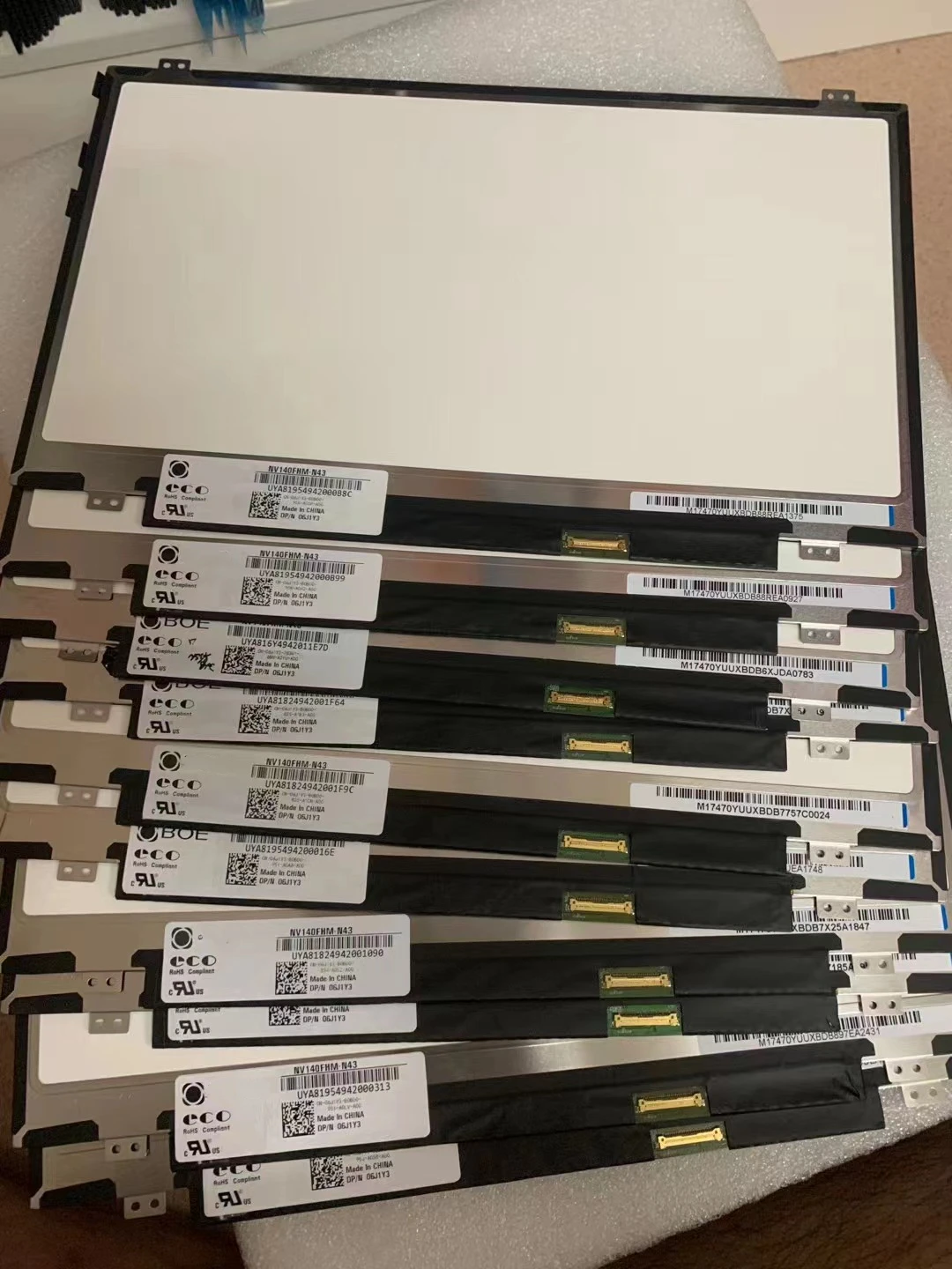 B116XW03 V.0 V.1 N116BGE-L41 LP116WH2 TLC1 N116BGE-L32 -L42 LTN116AT06 LTN116AT07 11 6-дюймовый тонкий 40-контактный