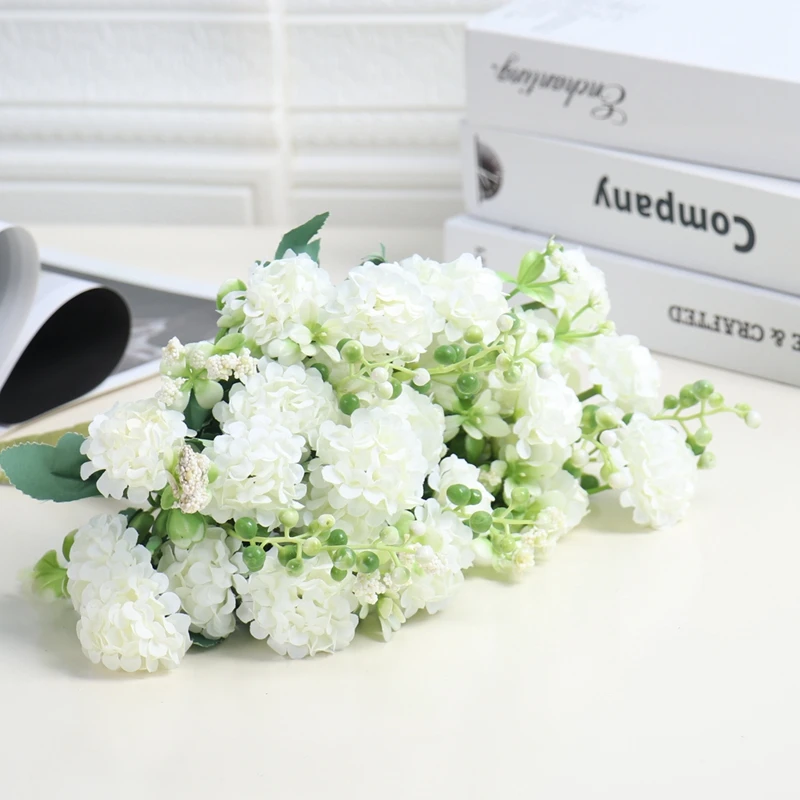 

Artificial Flowers Real Touch Silk Daisy Bouquet Mixed Floral Bridal Handheld Fake Flowers Home For Wedding Home Decoration