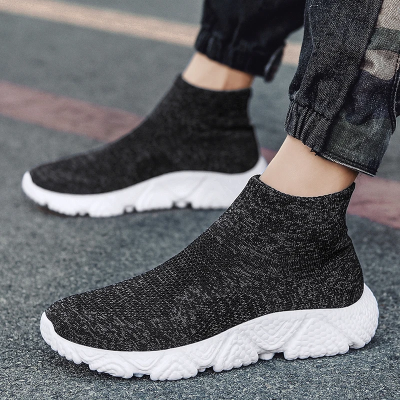 Men Shoes 2023 New Sneakers Men Lightweight Slip on Walking Shoes Breathable Outdoor Running Sneakers Male Tennis Shoes