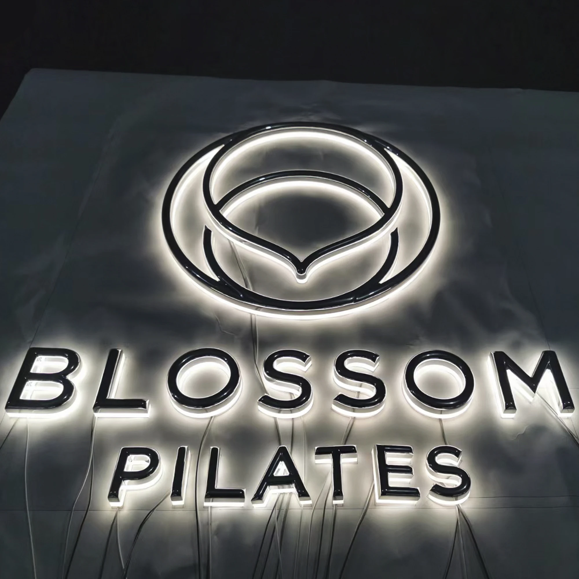 3D mirror Stainless steel LED illuminated Channel letters sign