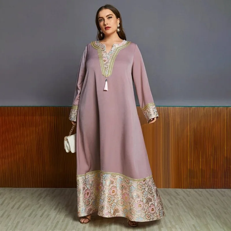 

Женское длинное винтажное платье в арабском стиле