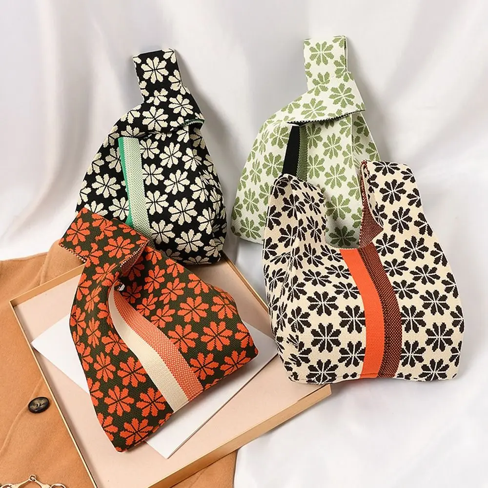 

Makeup Lipstick Bag Grid Girls Storage Bag Stripe Knitted Wrist Bag Women Flower Handbag Mini Knot Bag Small Tote Bag